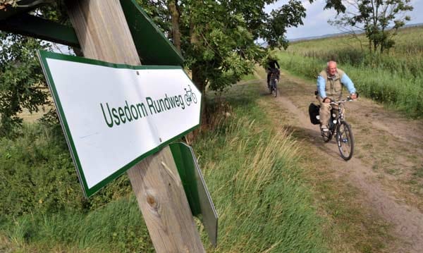 Auf dem Usedom-Radrundweg durch den Lieper Winkel.