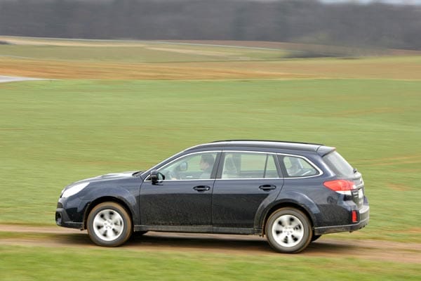 Subaru setzt traditionell auf Allrad-Antrieb, auch im Outback. Im Subaru Outback 2.0 Diesel Lineartronc kommt ein stufenloses CVT-Getriebe zum Einsatz.