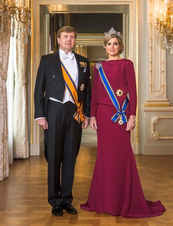 Das offizielle Bild des neuen niederländischen Königspaares.