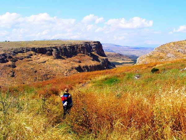 Wandern in Israel: Auf dem Jesus Trail zum Berg Arbel.