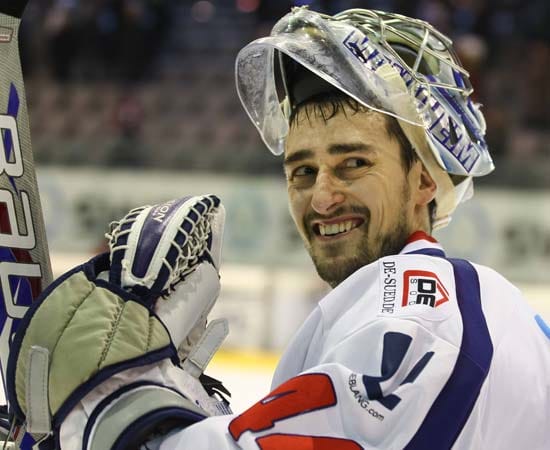 Torwart: Dennis Endras - 27 Jahre - Adler Mannheim - 61 Länderspiele