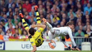 Rückspiel im Halbfinale der Champions League zwischen Real Madrid und Borussia Dortmund. Von Beginn an schenken sich beide Teams nichts.
