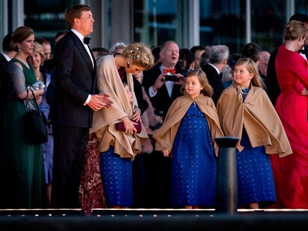 König Willem-Alexander, Königin Máxima und ihre Töchter