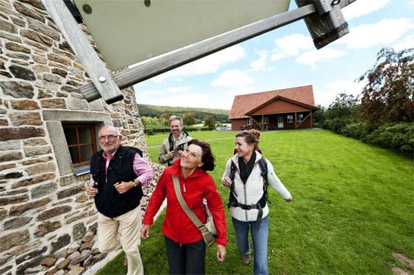 Wandern auf dem Mühlensteig bei Minden.