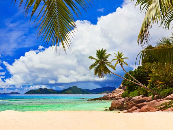 Auf den Seychellen ist es im Mai kuschelig warm.