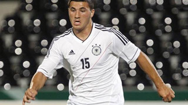 Abwehr: Sead Kolasinac (Schalke 04), 19 Jahre