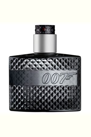Der Inbegriff des Gentleman trägt natürlich sein ganz eigenes Parfum. "James Bond 007" steht für den eleganten Mann von Welt – modern und sophisticated. Gewinner in der Kategorie Lifestyle.