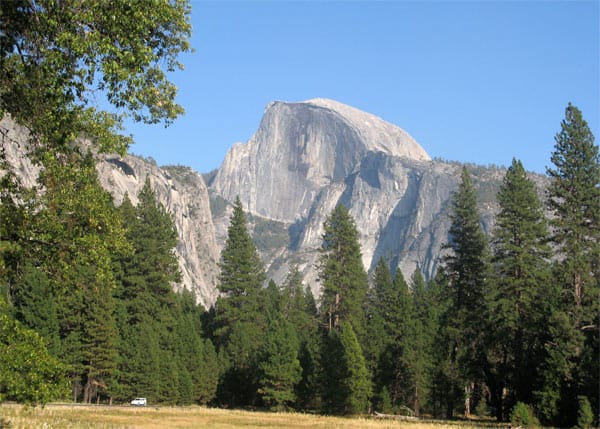 Half Dome: Wahrzeichen des Yosemite-Nationalparks.
