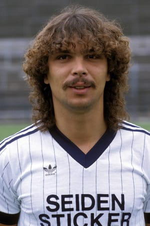 Dauerwelle: Norbert Dronia spielte 1983 für Arminia Bielefeld.