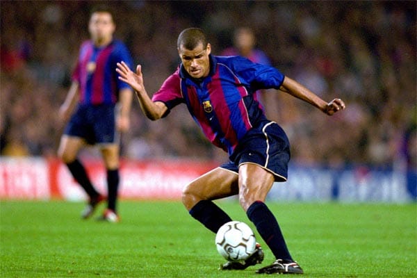 Rivaldo Vítor Borba Ferreira, genannt Rivaldo: Der brasilianische Superstar zählte einst zu den besten Stürmern der Welt. Zwischen 1997 und 2002 erzielte er für Barcelona 86 Tore in 157 Spielen.
