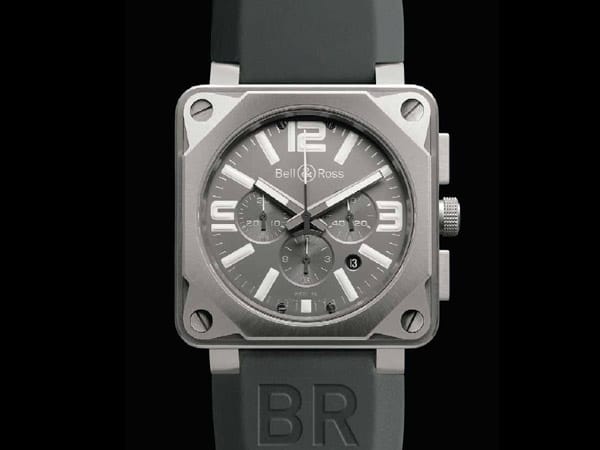 Die gleiche Uhr als Chronograph bietet Bell & Ross mit der BR 01-94 Chronographe Pro Titanium an. Die elegante Uhr ist für rund 4700 Euro zu haben.