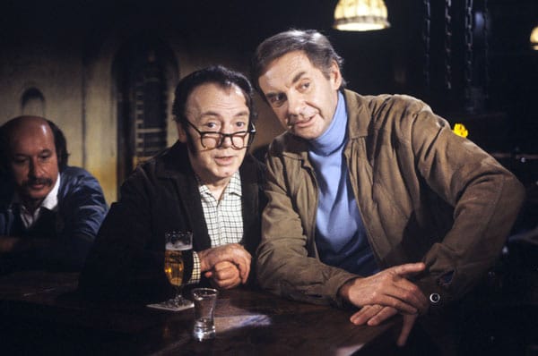 Mit der Sketchsendung "Harald und Eddi" brachten Arent und Harald Juhnke das TV-Publikum Ende der 80er Jahre zum Lachen. Mit der Sketchsendung "Harald und Eddi" brachten Arent und Harald Juhnke das TV-Publikum Ende der 80er Jahre zum Lachen.