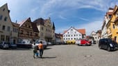 Am 13. Juni ist der Ort in der Sächsischen Schweiz wieder "trocken". Kaum vorstellbar, dass der Platz wenige Tage zuvor noch komplett unter Wasser stand.