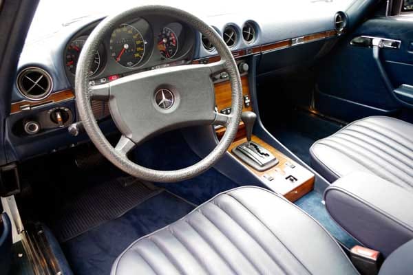 Mercedes SL R107