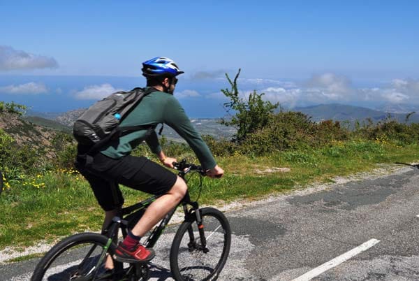 Radfahren am Col de Barraglia, Korsika.