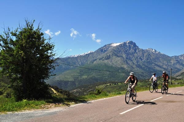 Radtour am Col de Barraglia auf Korsika.