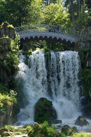 Der Wasserfall samt Teufelsbrücke.