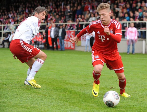 Mitchell Weiser ist zumindest schon in Besitz eines Profivertrags. Der 19-Jährige ist nach einem halben Jahr beim 1. FC Kaiserslautern zurück in München und hofft, sich durch eine gute Vorbereitung ins Team zu spielen. Er hat das Zeug dazu, zumindest ab und an im Kader zu stehen.