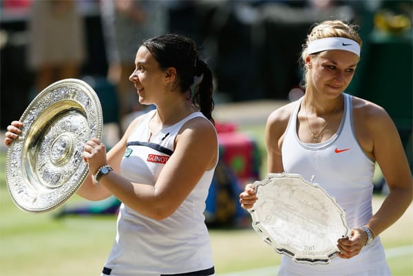 Beim traditionsreichen Grand-Slam-Turnier in Wimbledon gelingt ihr dann fast der ganz große Coup. Nach Siegen gegen Serena Williams und Agnieszka Radwanska verliert sie im Finale mit 1:6, 4:6 gegen die Französin Marion Bartoli.