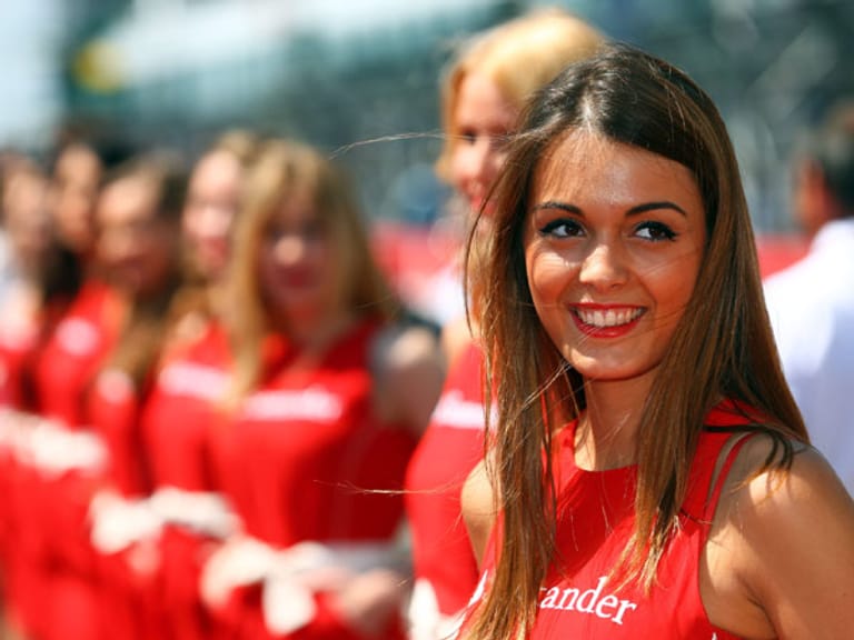 Die Grid Girls auf dem Nürburgring können in der Weltspitze locker mithalten.