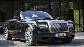 Das Rolls-Royce Drophead Coupé ist weit mehr als nur ein Auto. Eine Ausfahrt in einem der teuersten Cabrios der Welt kann zu einer spirituellen Erfahrung der ganz besonderen Art werden.
