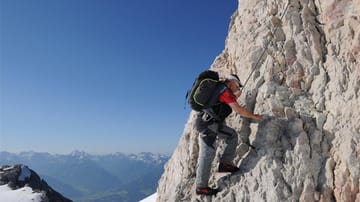 Klettersteig am Dachstein: Der Randkluftsteig mit dem Schwierigkeitsgrad A/B.