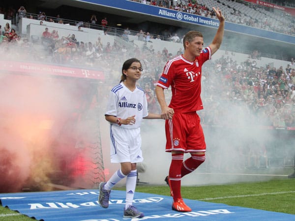 Für das Münchner Urgestein Bastian Schweinsteiger war der Termin natürlich Pflicht.
