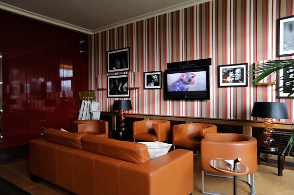 Die Wände in der Zigarren-Lounge schmücken Portraits bekannter Hollywood-Größen.