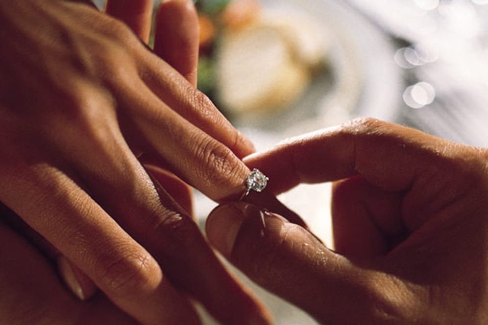 Romantisch: das Eheversprechen erneuern