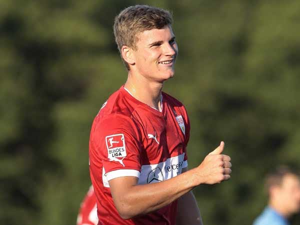 Timo Werner ist der jüngste VfB-Spieler aller Zeiten, der je in einem Pflichtspiel zum Einsatz kam. Der 17-Jährige kann im Angriff auf allen Positionen spielen.