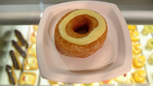 Amerikaner sind verrückt nach Cronuts .