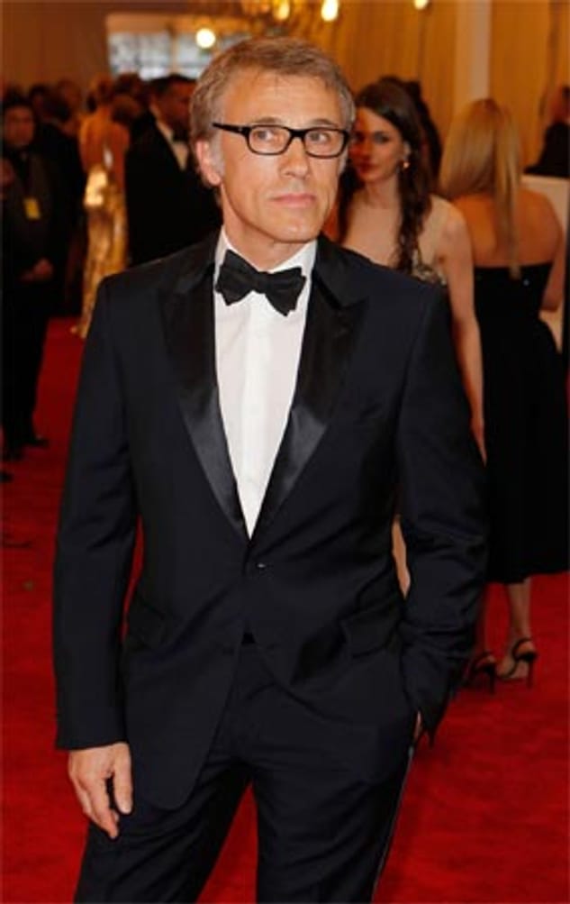 Schauspieler Christoph Waltz setzt auf höfliches Understatement und beweist, dass Erfolg manchmal eben doch sexy macht! Aktuell ist er das Gesicht für das italienische Luxushaus Prada.