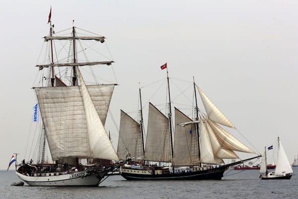 Das Segelschiff J.R. Tolkien kann man übrigens auch für Firmenevents mieten. Das Segelschiff J.R. Tolkien kann man übrigens auch für Firmenevents mieten.