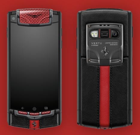 Mal eben ein paar tausend Euro für ein Smartphone locker machen: Bei der Luxus-Handyschmiede Vertu passiert Ihnen das ganz schnell. Deren neues Flaggschiff heißt Vertu "Ti" Ferrari. Es besteht aus Alutex oder DLC-Carbon - Materialen, die auch im aktuell schnellsten Ferrari, dem F12, verbaut sind.