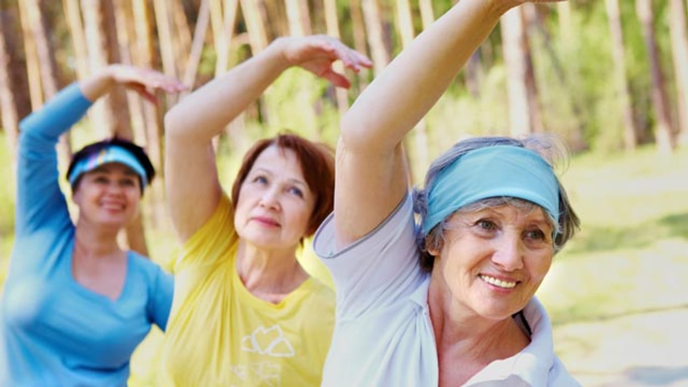 Bewegung im Alter tut Körper und Geist gut! Aerobic ist eine von vielen Möglichkeiten