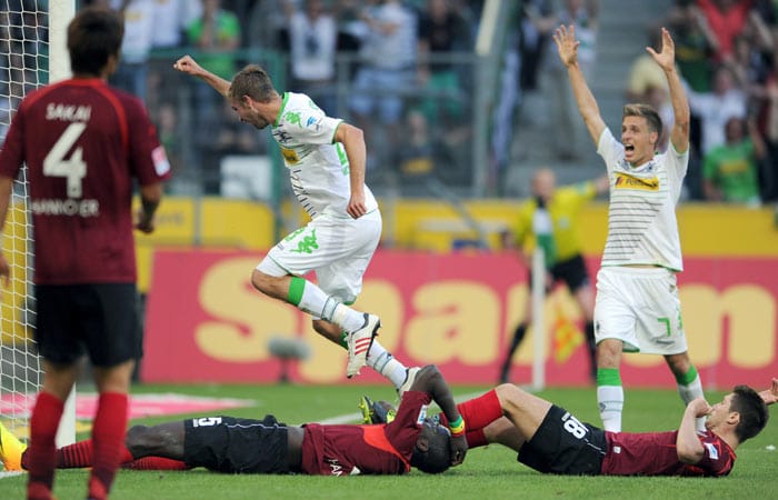 Die Borussia gewinnt verdient mit 3:0. Hier jubeln Torschütze Christoph Kramer (li.) und Patrick Herrmann (re.) nach dem Treffer zum 2:0.