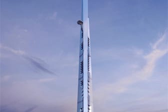 Der Kingdom Tower in Dschidda, Saudi-Arabien, soll 1007 Meter hoch werden und damit das höchste Gebäude der Welt. Er wird dann etwa viermal so hoch sein wie der Commerzbank Tower in Frankfurt. Der Bau soll 2018 beendet werden