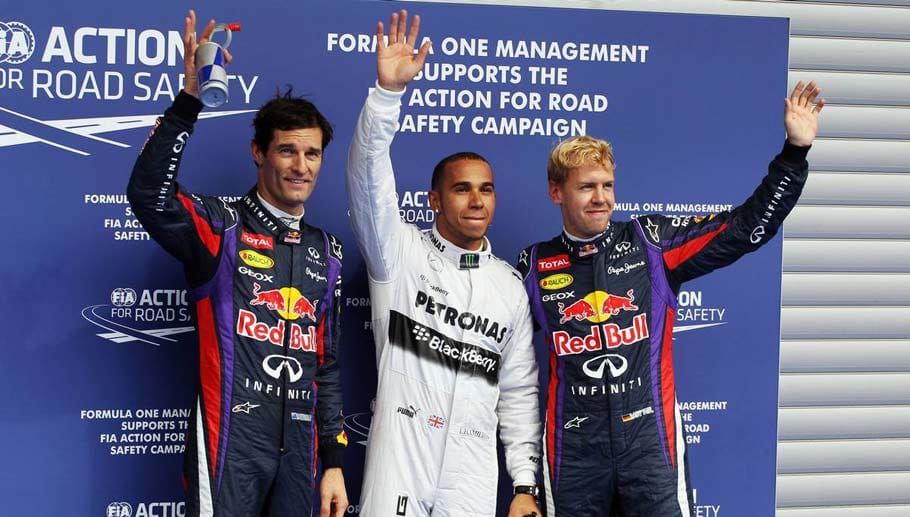 Mark Webber (li.) komplettiert die Top drei.