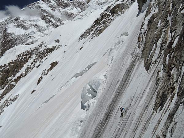 Hansjörg Auer, Expedition Kunyang Chishh Ost: Traverse (5600 Meter).