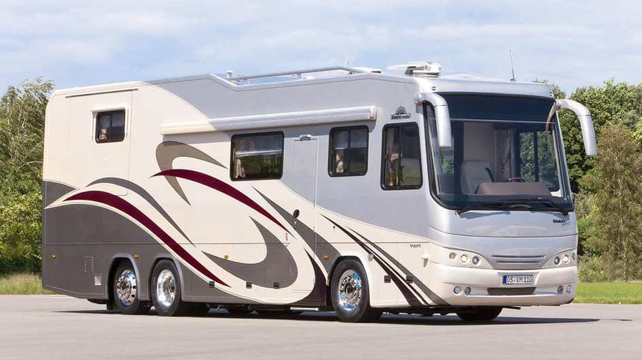 Auch Fans von Luxuswohnmobilen mit Preisen von mehreren hunderttausend Euro kommen beim Caravan Salon auf ihre Kosten. Von Vario Perfect stammt das zwölf Meter lange Reisemobil Vario Perfect 1200 Platinum II.