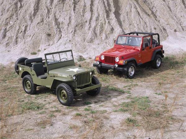 Der Jeep kann eine über 70-jährige Tradition vorweisen. Begonnen hat alles mit dem militärischen Willys Jeep.