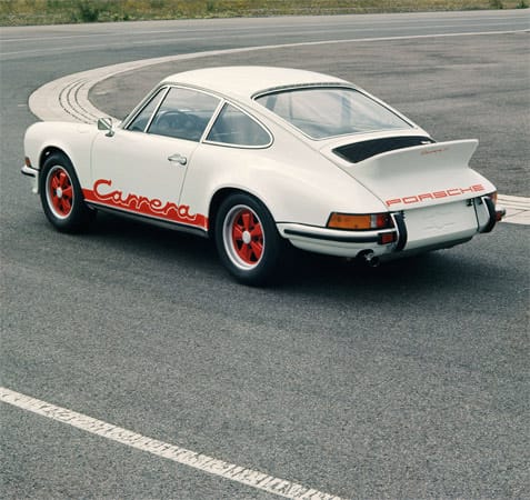 Der mit dem "Entenbürzel": Der "Porsche 911 Carrera RS 2.7 Coupé" von 1972 war das erste Serienfahrzeug mit serienmäßigem Heckspoiler.