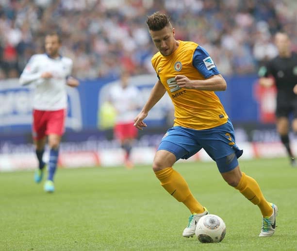 Platz 9: Verteidiger Ermin Bicakcic vom Aufsteiger Eintracht Braunschweig brachte es auf eine Höchstgeschwindigkeit von 34,5 Stundenkilometern