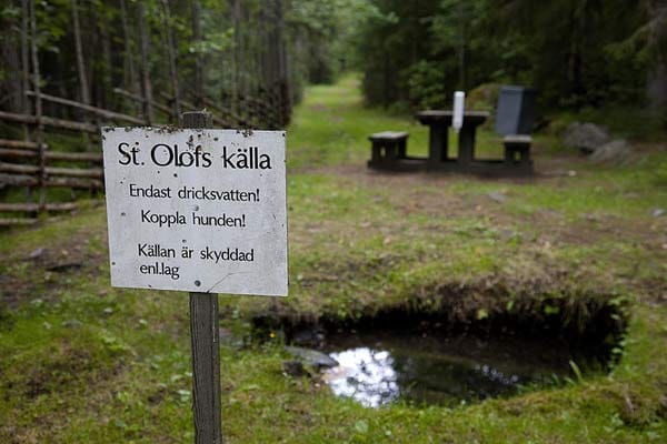 St. Olavs-Quellen auf dem Pilgerweg St. Olavsleden in Schweden.