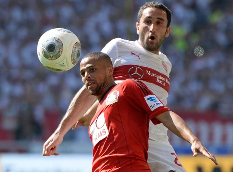 Auch Cristian Molinaro war beim VfB Stuttgart schon so gut wie weg, möchte aber um seinen Platz kämpfen.