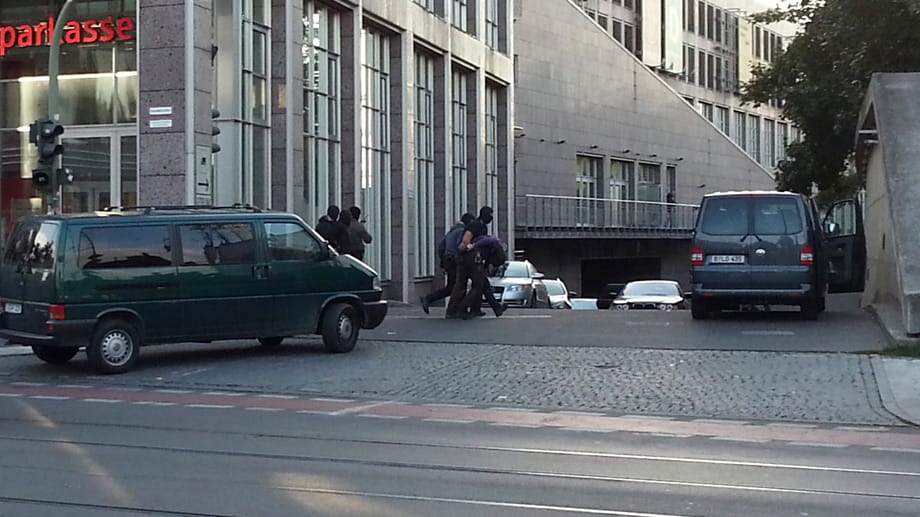 Berlin: "Maskenmann" wohl gefasst Berlin: "Maskenmann" wohl gefasst