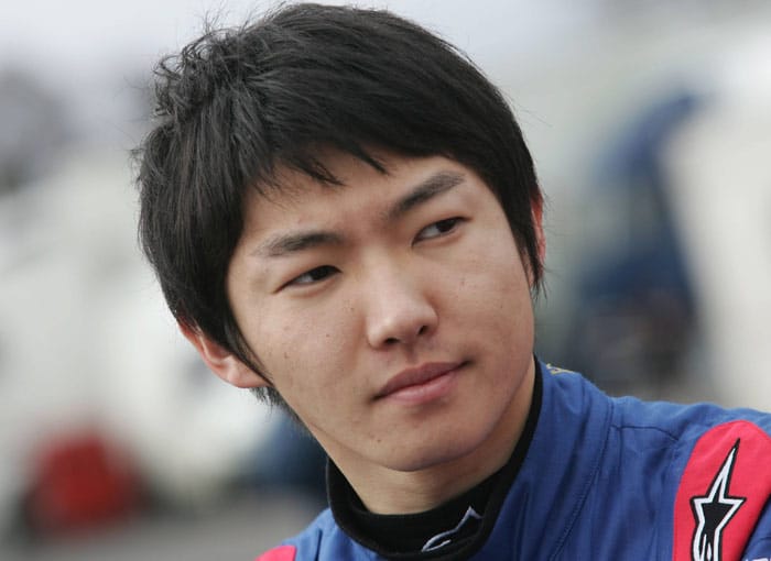 Auch Satorus anderer Sohn Daisuke ist Rennfahrer. Er fuhr zuletzt in der Formel Nippon.