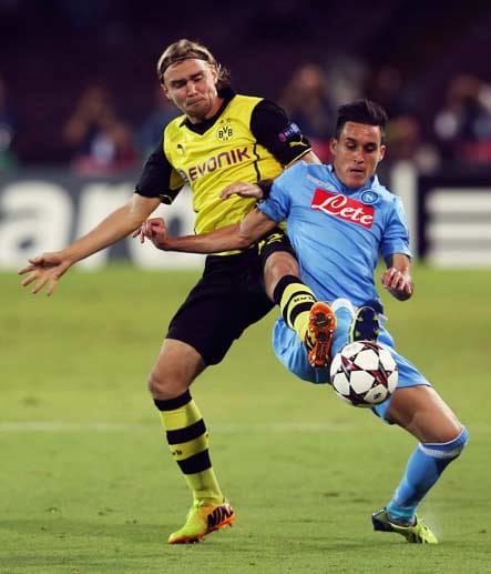 Borussia Dortmund startet in Neapel in die Champions-League-Saison 2013/14. Vor 58.000 Zuschauern im Stadio San Paolo strahlt der Tabellenführer der Serie A zunächst kaum Torgefahr aus.