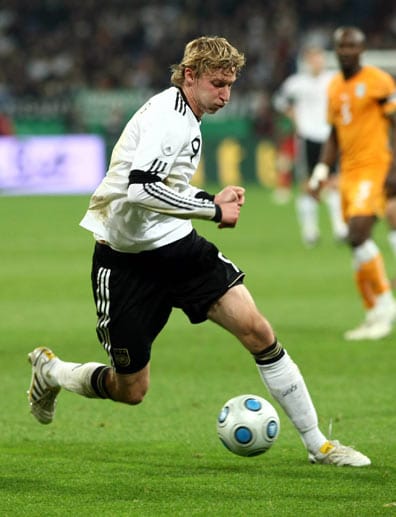 Gleiches gilt für Castros Teamkollegen aus Leverkusen, Stefan Kießling (6 Länderspiele). Der Torschützenkönig der Bundesliga-Saison 2012/2013 hat bei Joachim Löw seit 2010 keine Chance mehr erhalten.