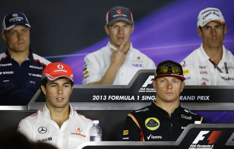 Die obligatorische erste Pressekonferenz. Die Fahrer ( von. oben li. nach unten re.: Valtteri Bottas, Nico Hülkenberg, Adrian Sutil, Sergio Perez, Kimi Räikkönen) schauen etwas gelangweilt drein.